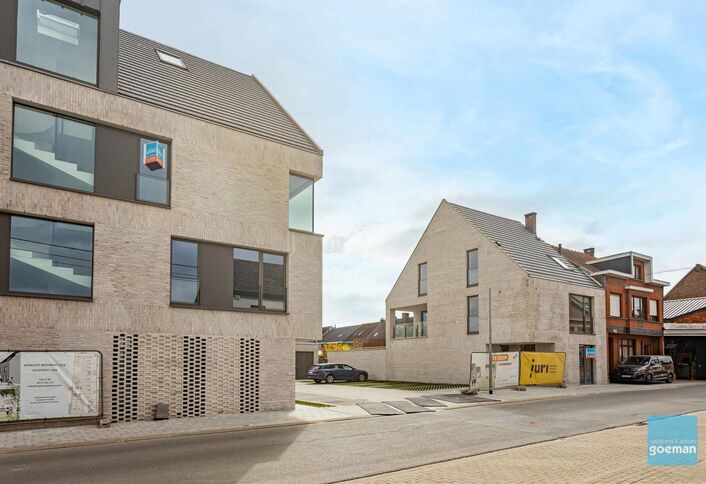 Project KAT - Lede in Lede