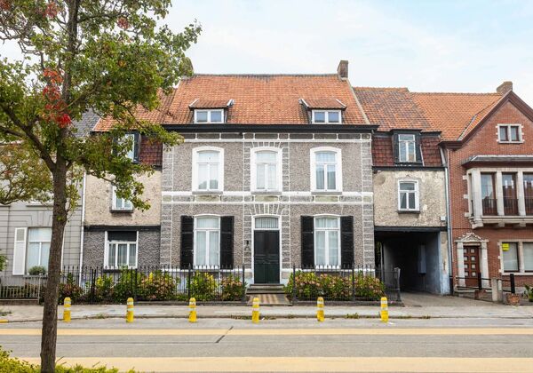Buitengewoon huis te koop in Evergem
