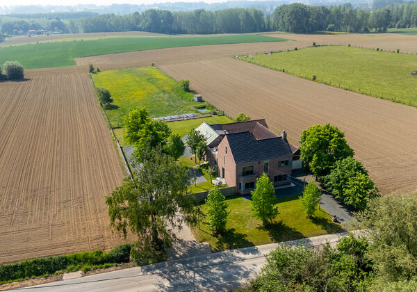 Buitengewoon huis te koop in Zottegem