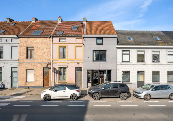 Gebouw voor gemengd gebruik te koop in Gent