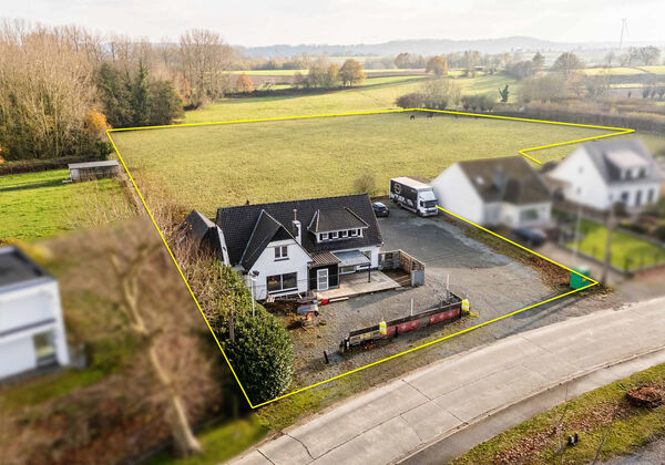 Gebouw voor gemengd gebruik te koop in Geraardsbergen