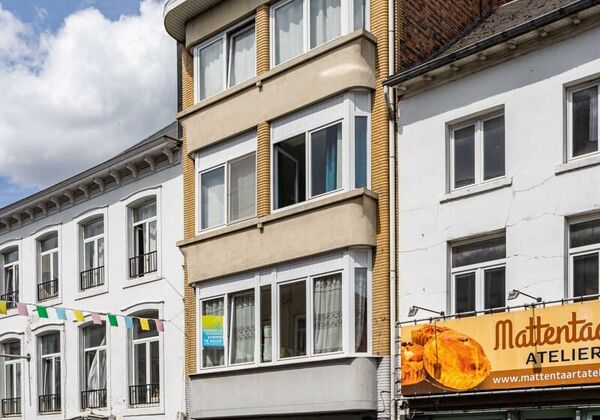 Gebouw voor gemengd gebruik te koop in Geraardsbergen