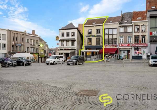 Gebouw voor gemengd gebruik te koop in Geraardsbergen