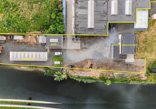 Gebouw voor gemengd gebruik te koop in Geraardsbergen