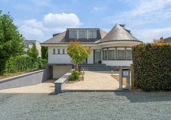 Gebouw voor gemengd gebruik te koop in Ninove