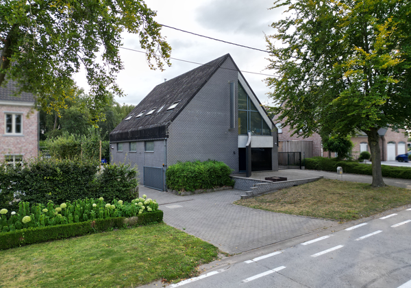 Gebouw voor gemengd gebruik te koop in Sint-Lievens-Houtem