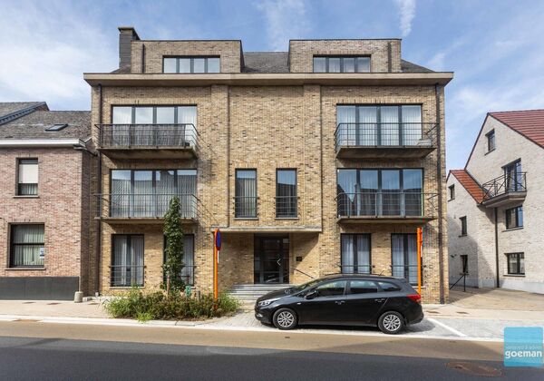 Gelijkvloerse verdieping te koop in Lede