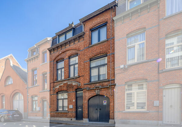 Huis te koop in Sint-Amandsberg