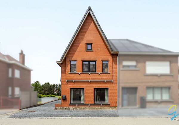 Huis te koop in Sint-Lievens-Houtem