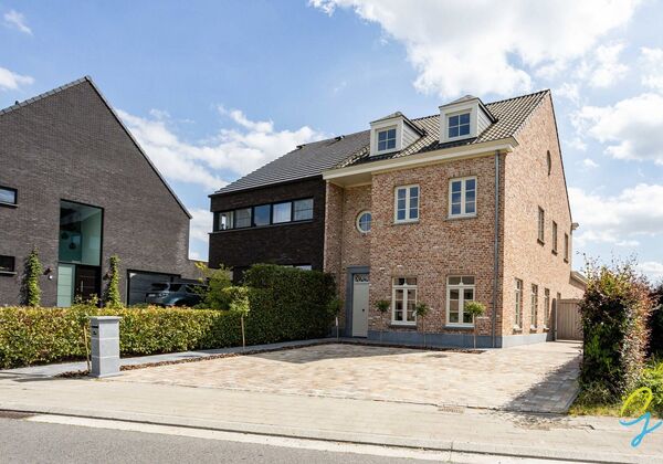 Huis te koop in Sint-Lievens-Houtem