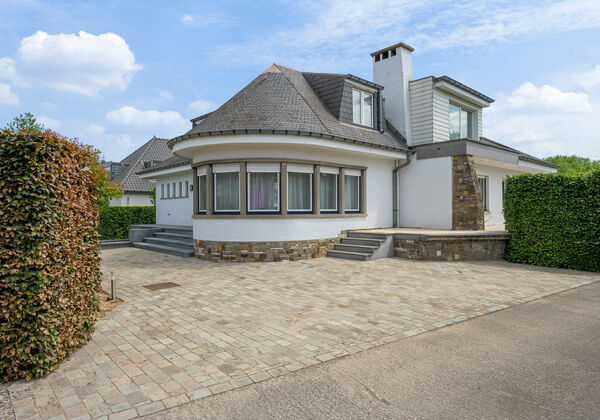 Immeuble &agrave; usage multiple &agrave; vendre &agrave; Ninove