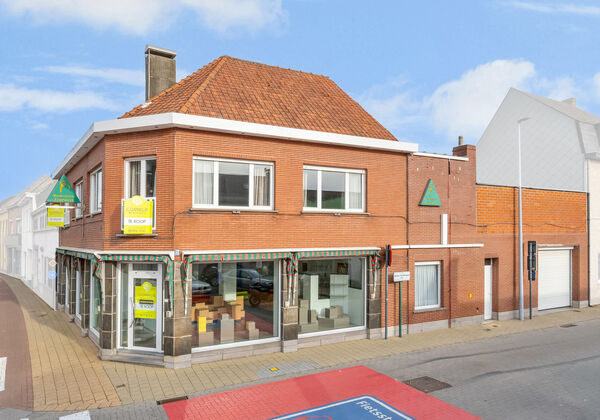 Kantoor + res. te koop in Merelbeke