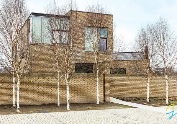 Kantoorgebouw te koop in Berlare