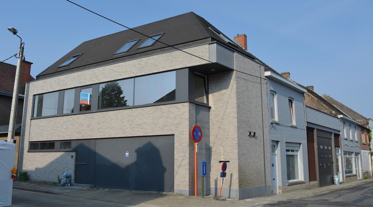 Appartement à louer à Lede