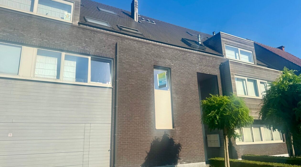 Appartement avec jardin à louer à Lede