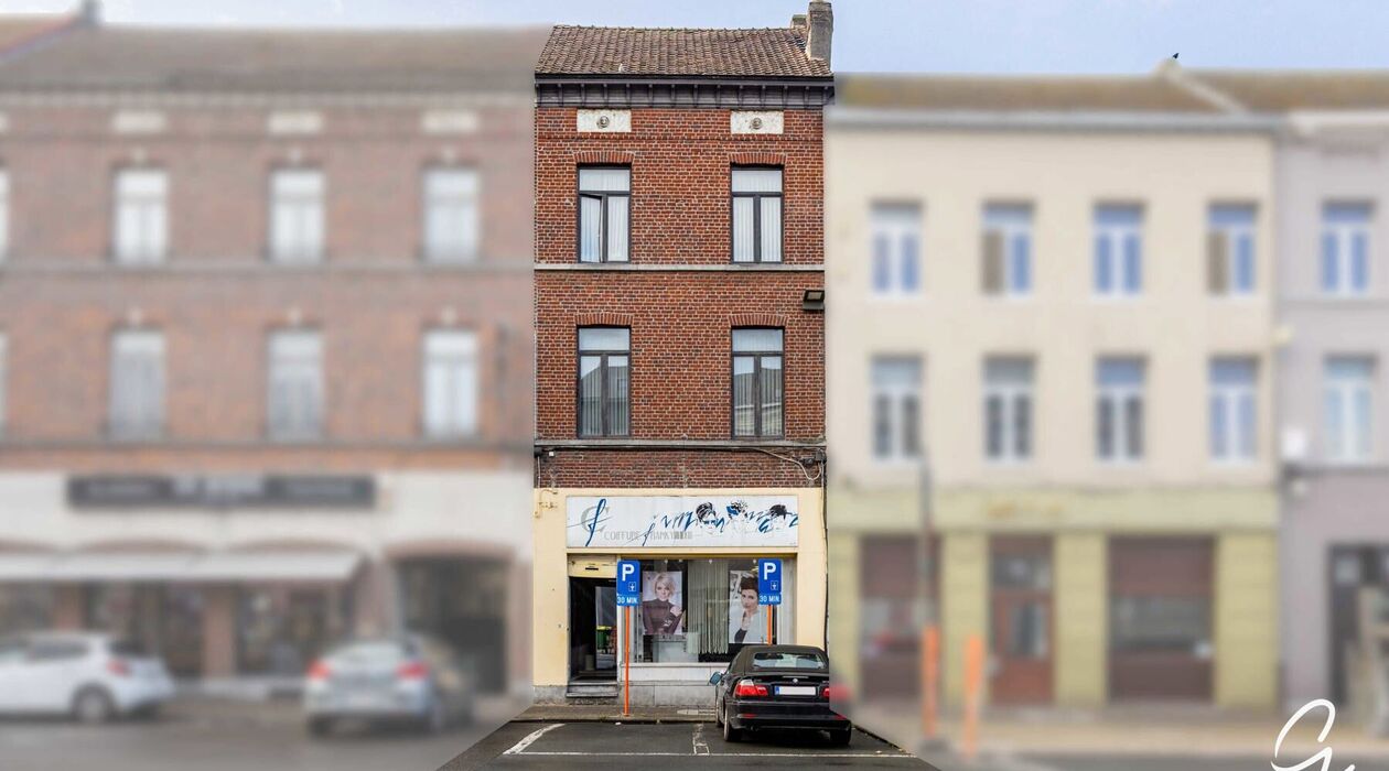 Gebouw voor gemengd gebruik te koop in Geraardsbergen