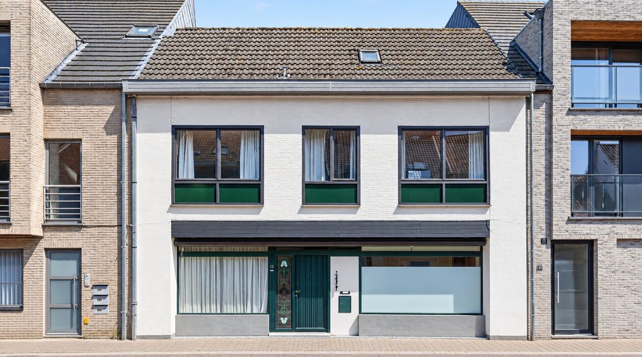 Immeuble &agrave; usage multiple &agrave; vendre &agrave; Maldegem
