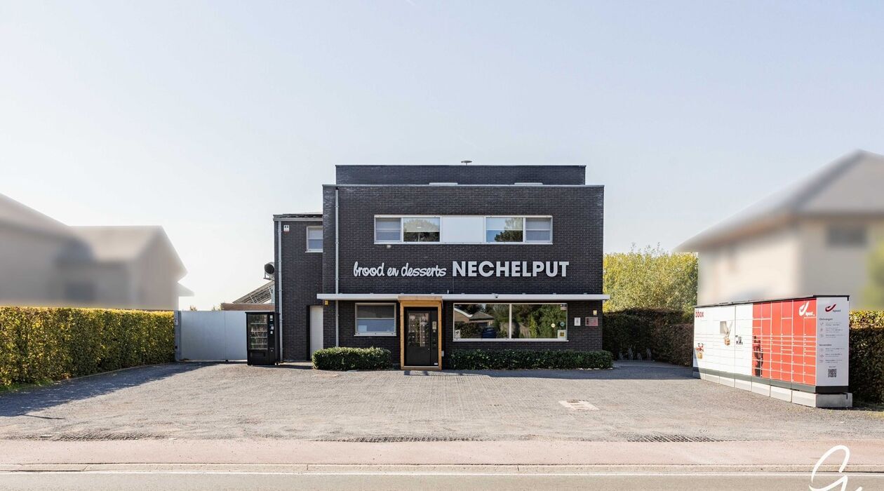 Immeuble de bureaux à vendre à Berlare