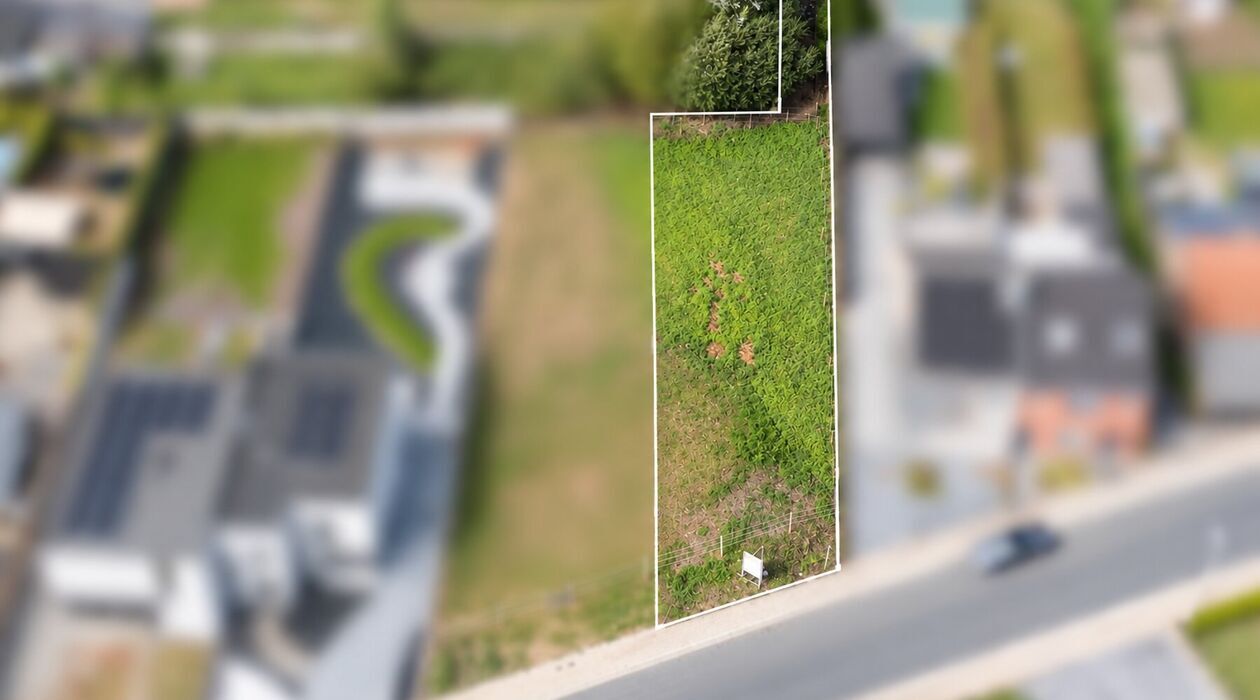 Terrain à bâtir à vendre à Lede