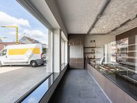 Commercieel centrum te koop in Destelbergen