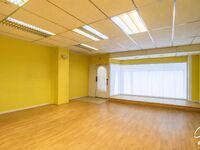 Gebouw voor gemengd gebruik te koop in Geraardsbergen